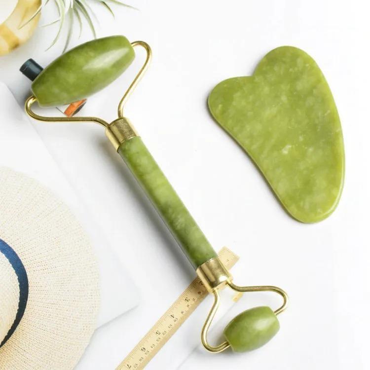 Jade Roller with Gua Sha - 2 in 1